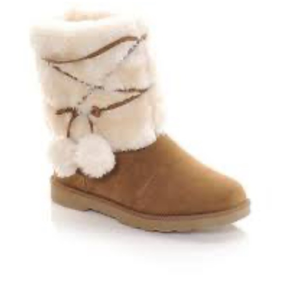 Makalu Brown and Cream Faux Fur Boots - Picture 1 of 5